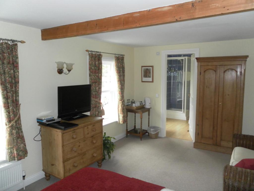 The Chetnole Inn Room photo