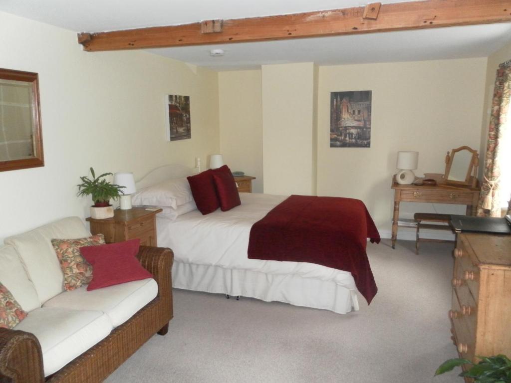 The Chetnole Inn Room photo