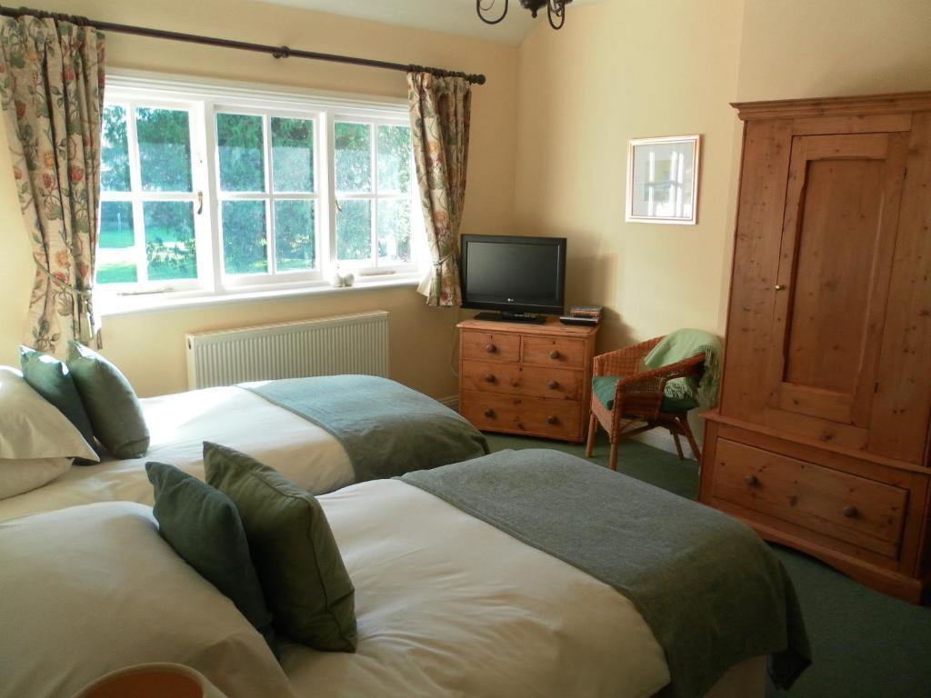 The Chetnole Inn Room photo
